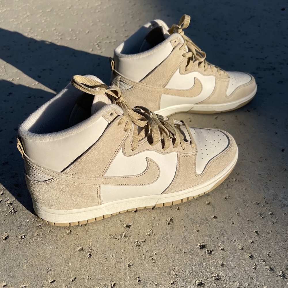 Nike Blazer High-Top Sneakers “SAND”Beige and Off-White